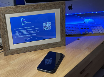 Digital/Wifi Picture Frames – The Techy Gift